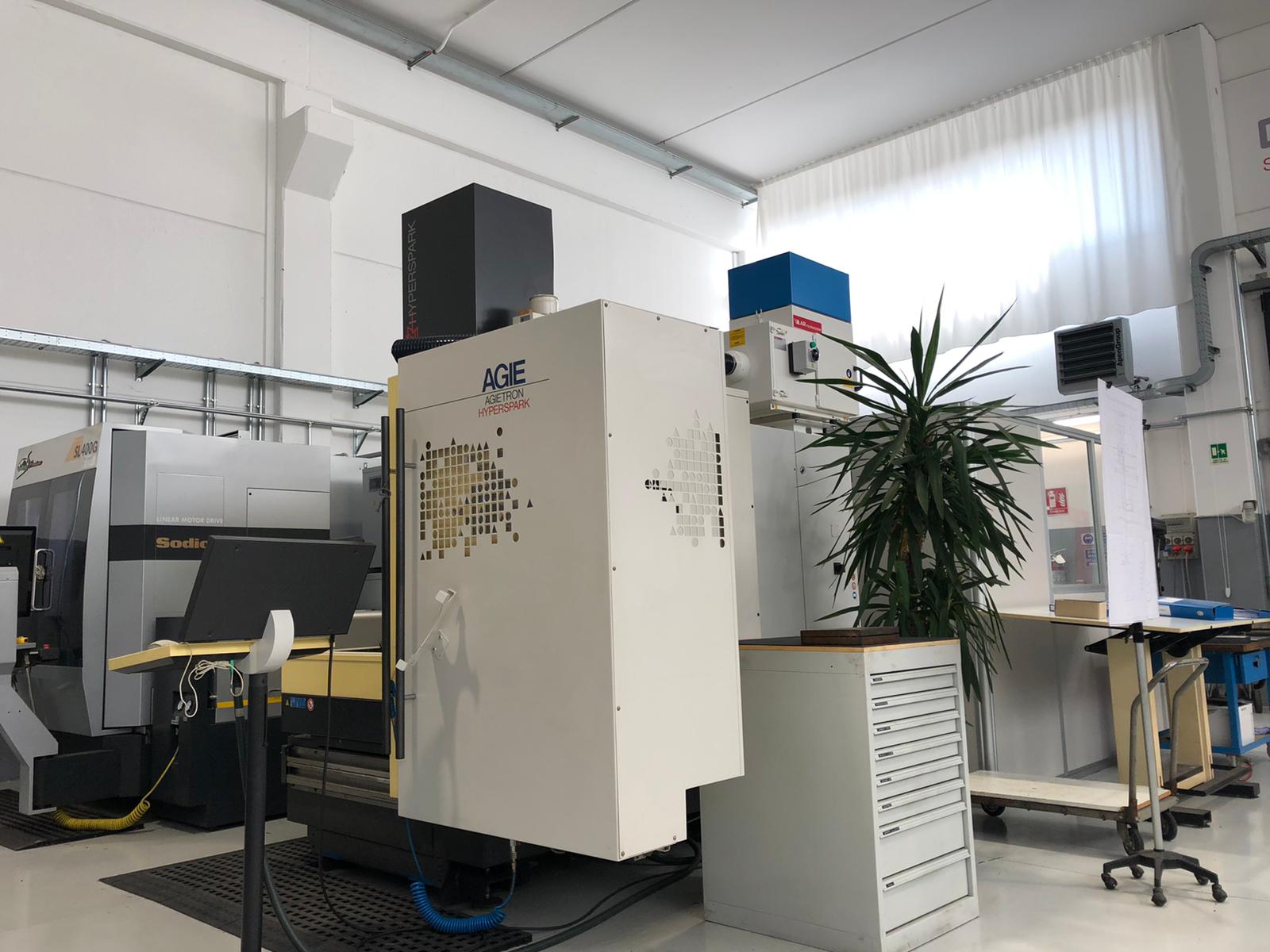 AR Filtrazioni | Filtri per fumi elettroerosione alta efficienza
