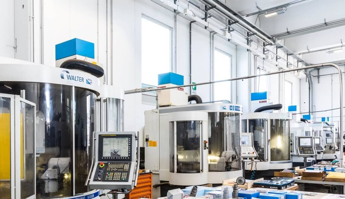 AR Filtrazioni | Depuratori per nebbie oleose, fumi e polveri derivanti da lavorazioni meccaniche